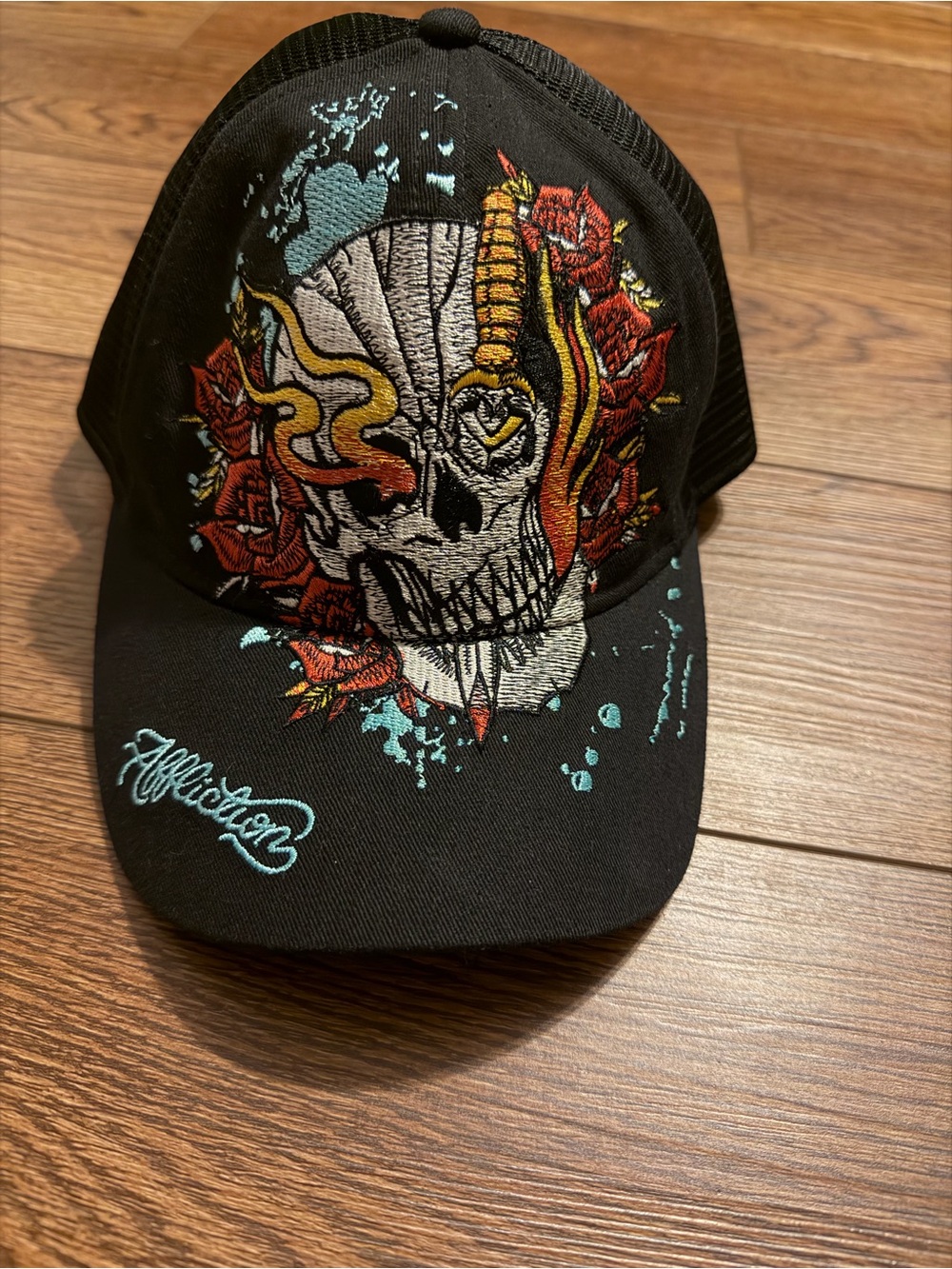 Affliction Alley Wreck Black Adjustable Trucker Hat Skull Red Roses